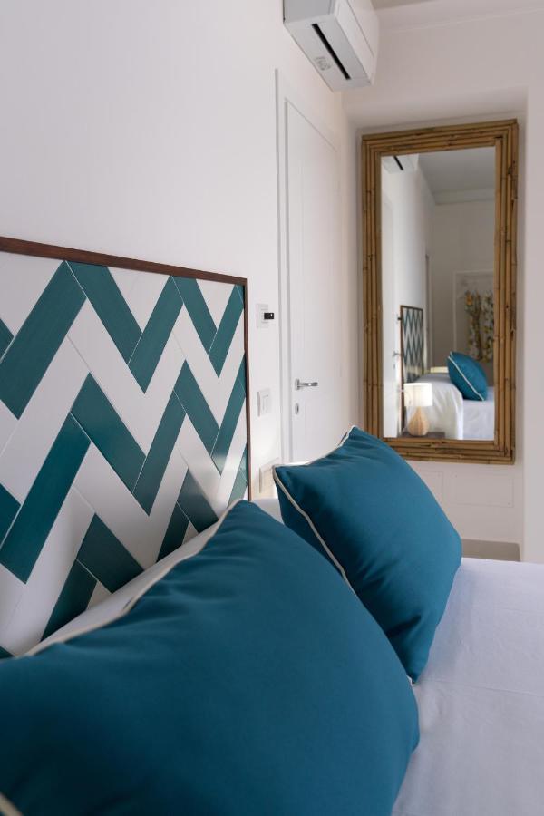 Aparthotel Relais Del Mare Sorrento Esterno foto
